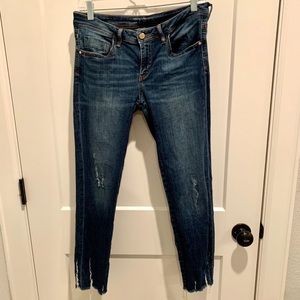 Zara Basic Z1975 Distressed Jeans